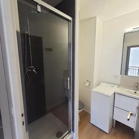 Apartman Au Calme Espace Exterieur Parking Gratuit Dans La Rue Grenoble